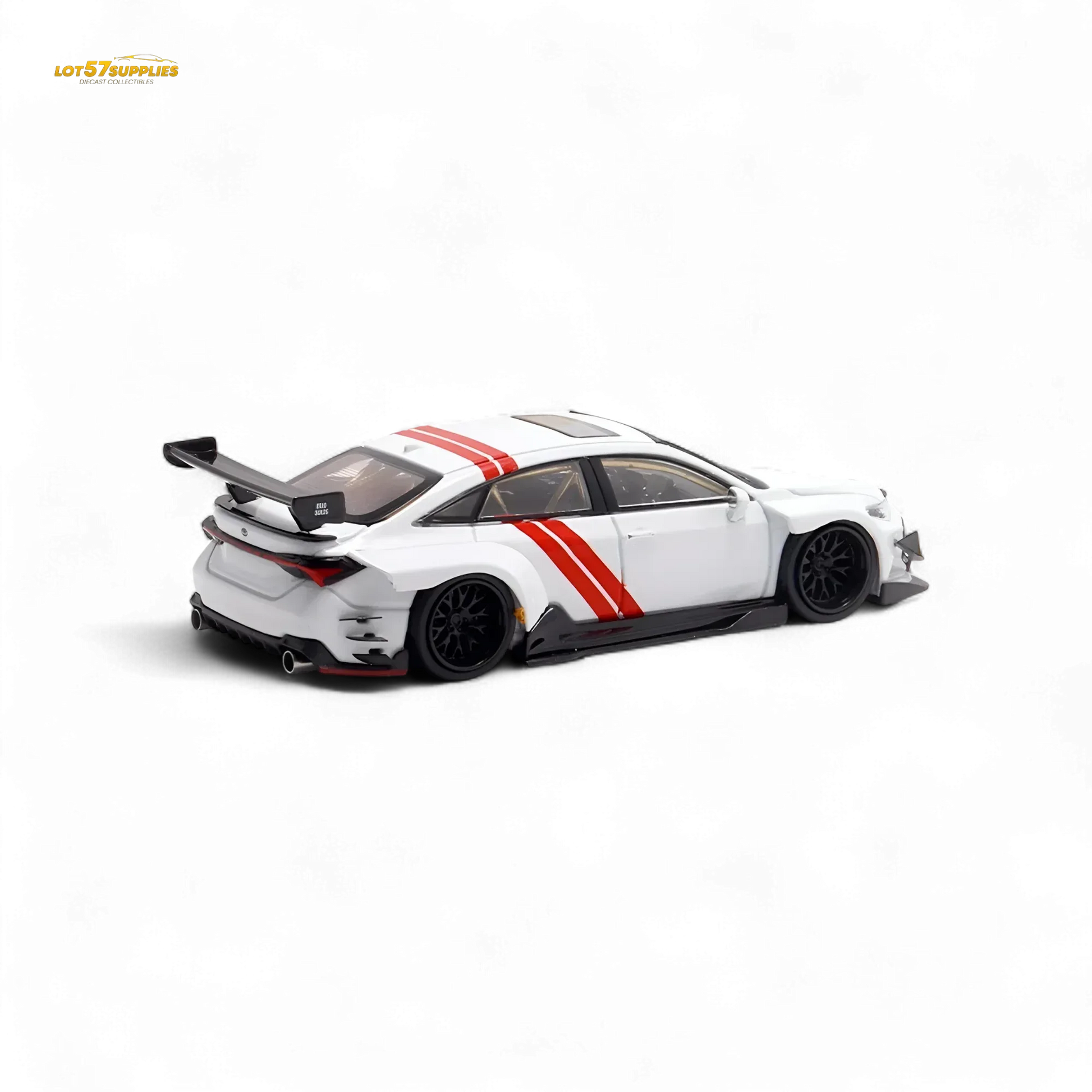 LMF Toyota Avalon Modified Concept - White Livery 1:64 - ToylandEU