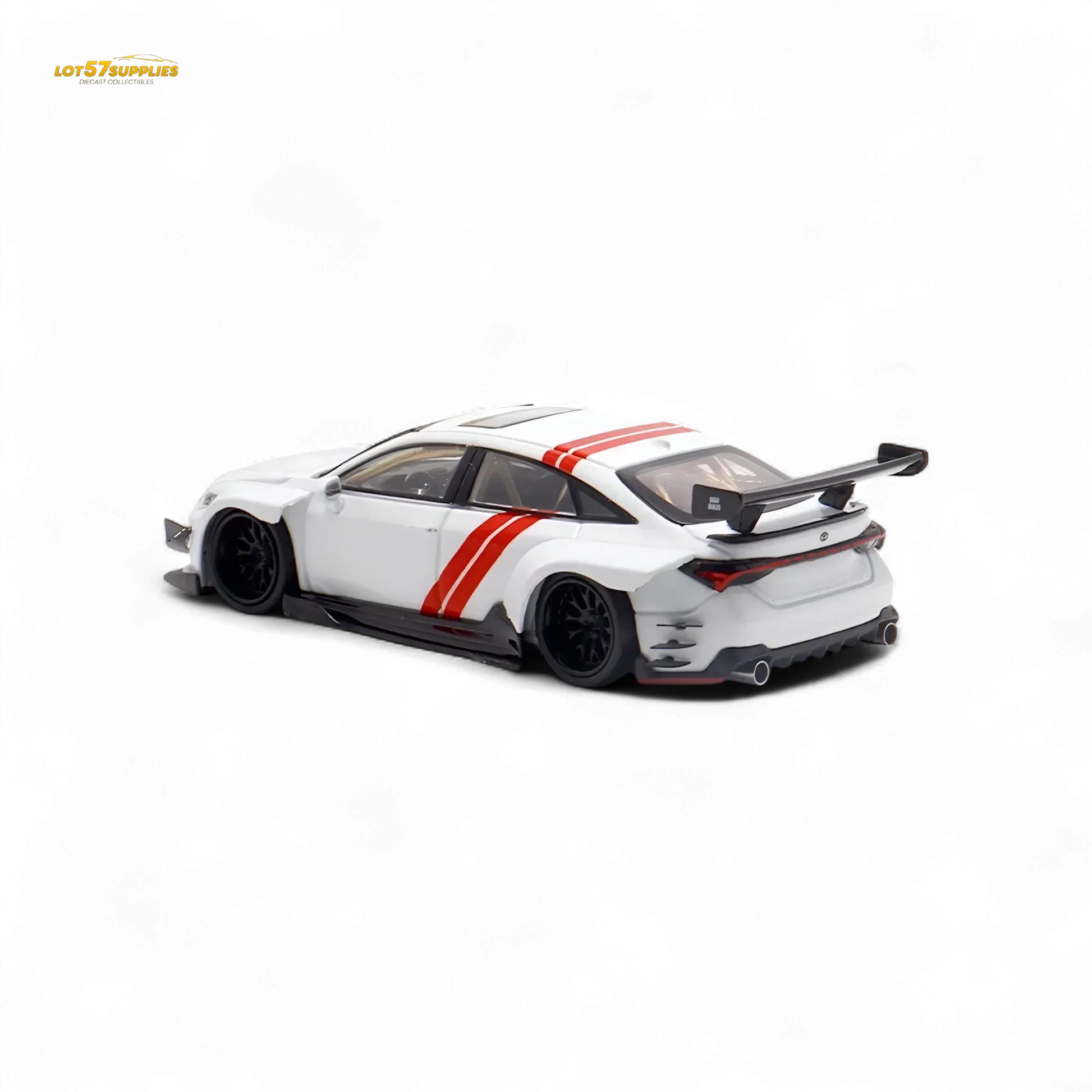 LMF Toyota Avalon Modified Concept - White Livery 1:64 - ToylandEU