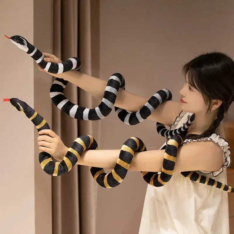 Large 100cm Imitation Snake Plush Toy For Pranks And Play - ToylandEU