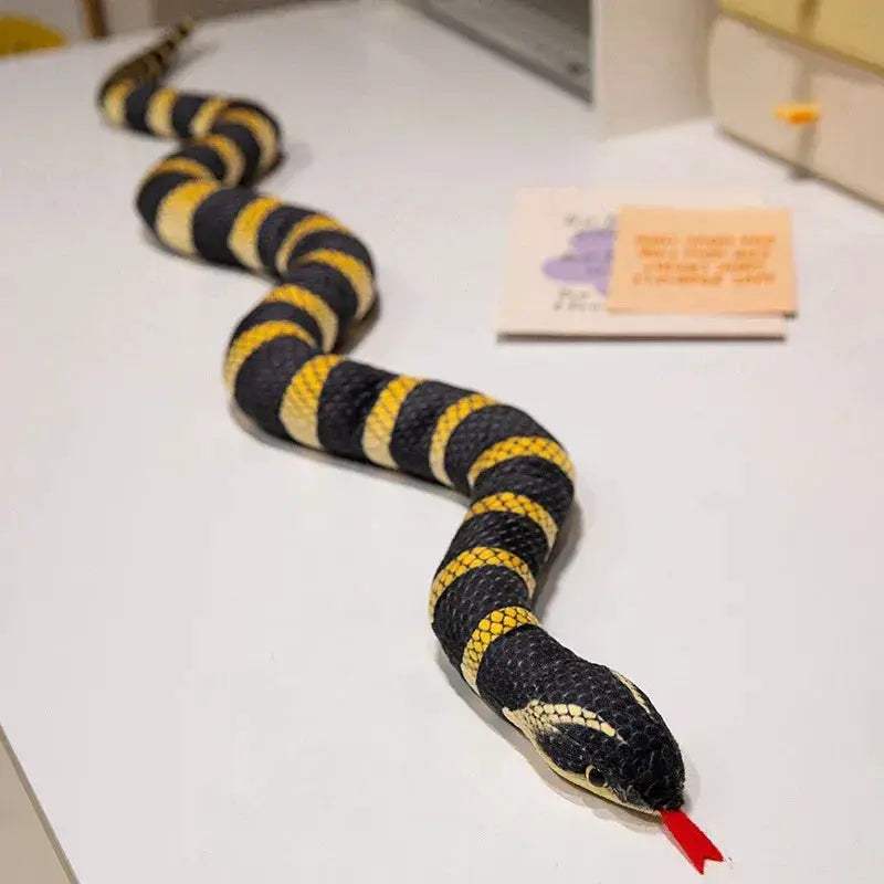Large 100cm Imitation Snake Plush Toy For Pranks And Play - ToylandEU