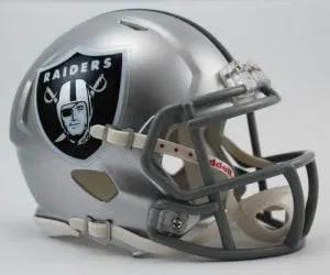  Las Vegas Raiders Speed Mini Helmet -  ToylandEU™