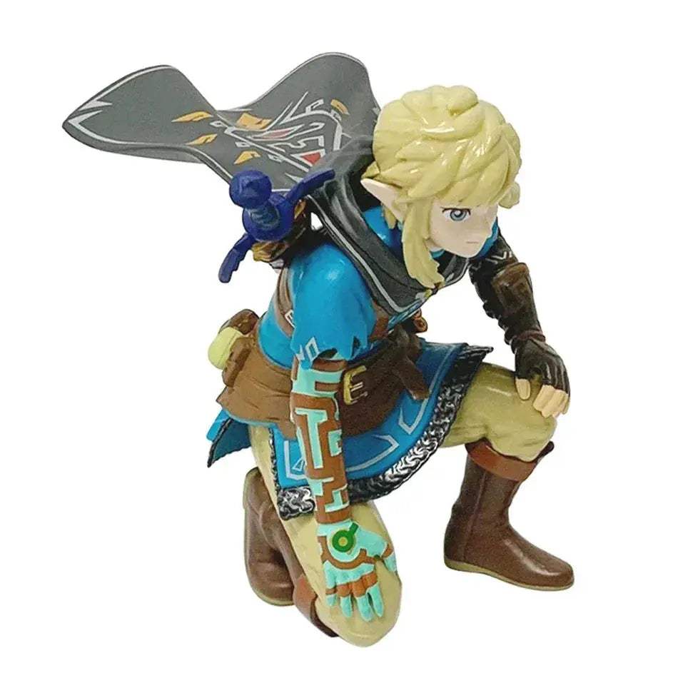 Legend Of Zelda Link Figure With Treasure Box Collectible 12cm - ToylandEU