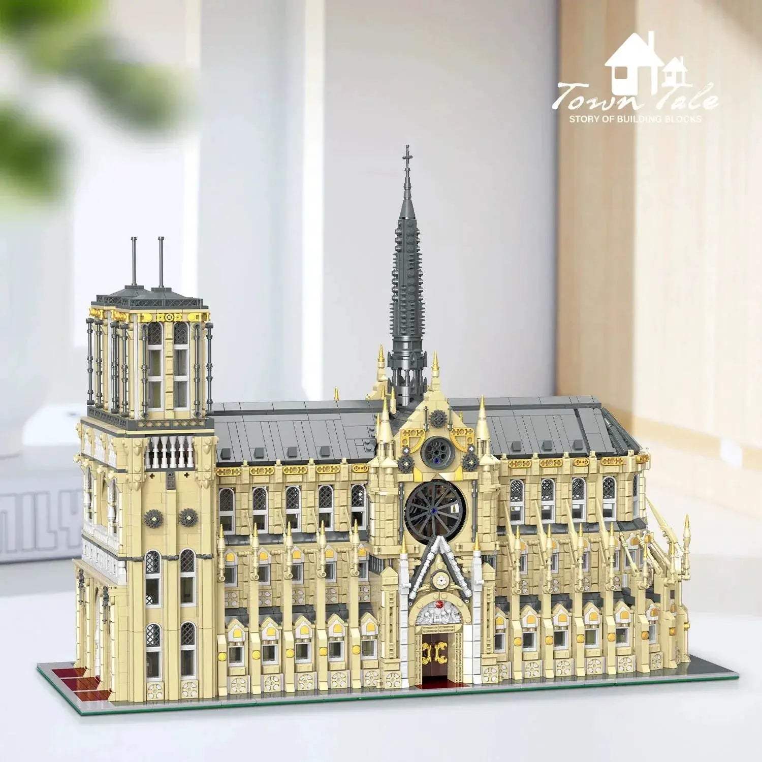 Lego Compatible Notre Dame Paris Architectural Model Kit Challenging Build - ToylandEU