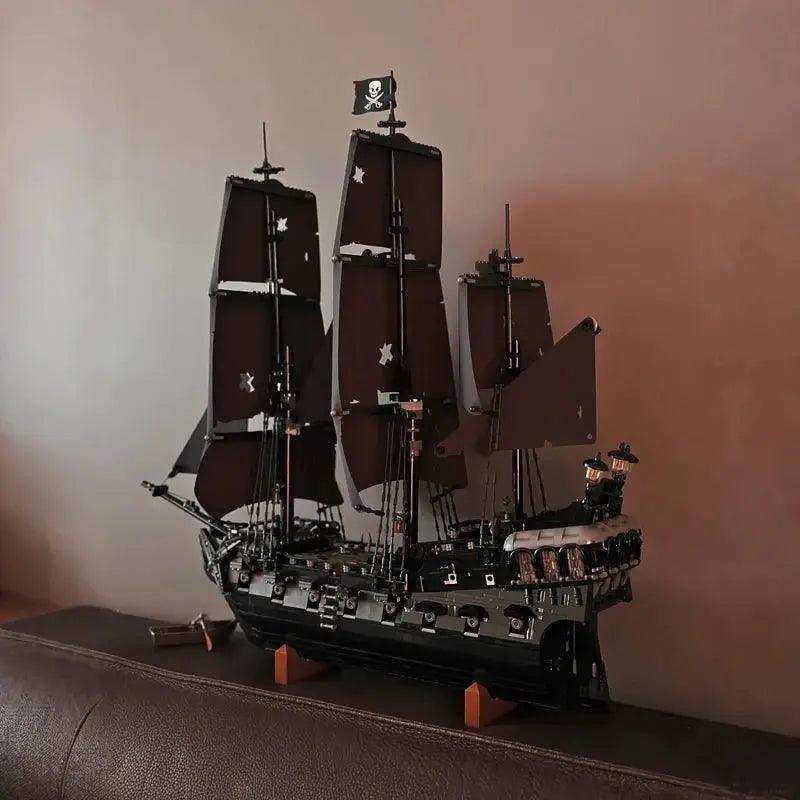  Lego Compatible Pirates Of The Caribbean Black Pearl Warship -  ToylandEU™