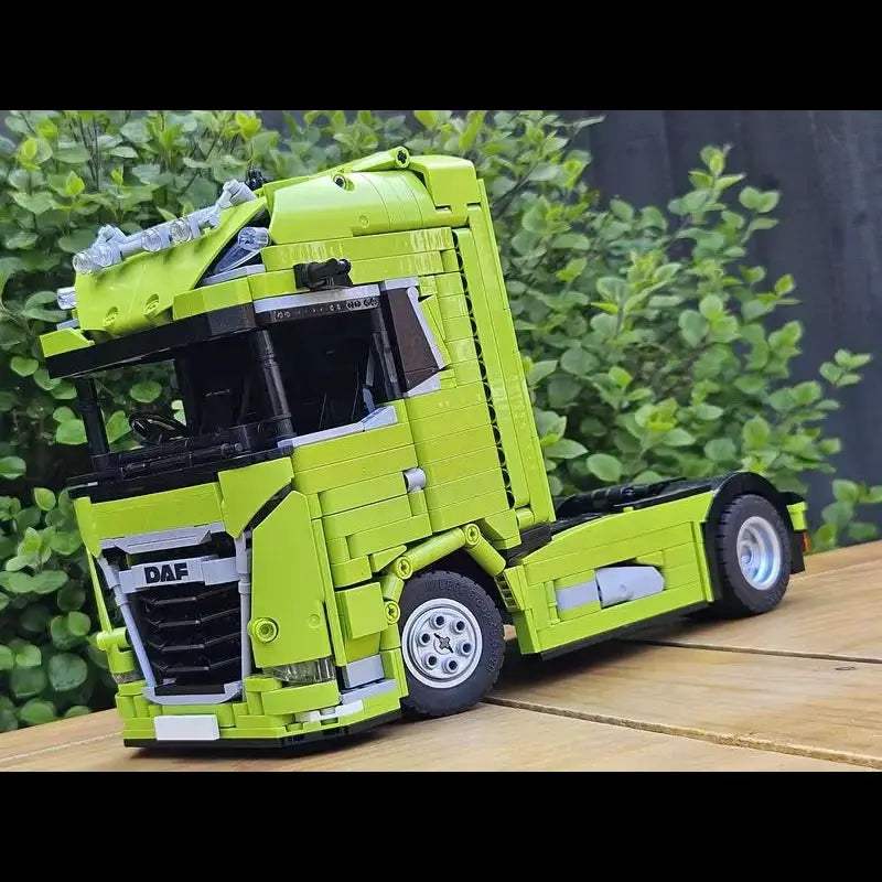 Building Block MOC-178876-184207 Semi-trailer Truck Front Splicing Model Children Boys Puzzle Education Birthday Christmas Gift - ToylandEU