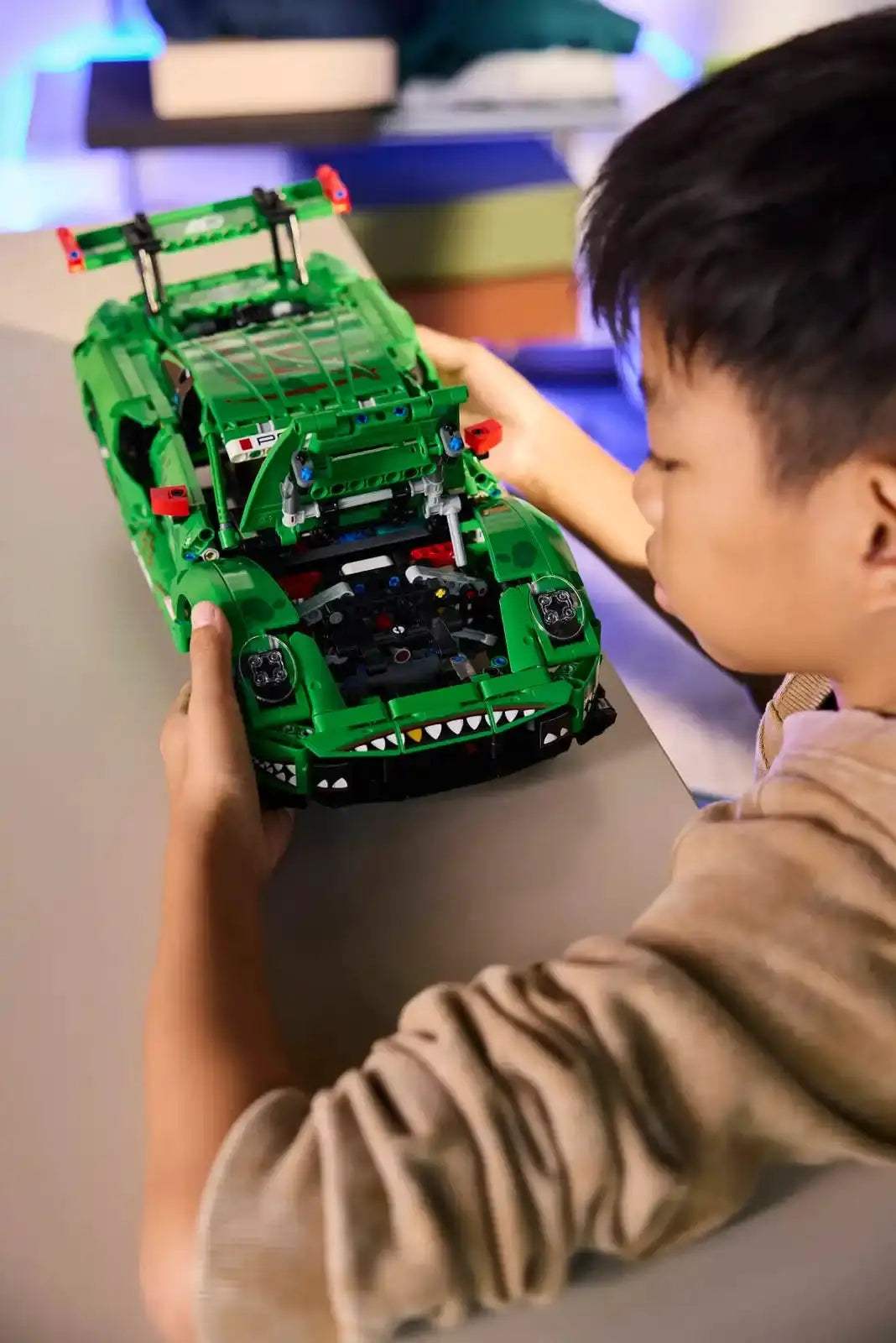 LEGO Technic 42224 Porsche 911 GT3 REXY AO | High-Tech Racing Car Building Kit - ToylandEU