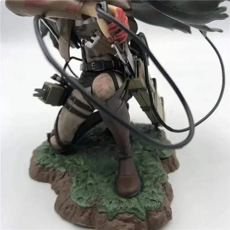 Levi Ackerman Figurine, Attack On Titan Figure, Shingeki no Kyojin Anime Gifts and Merchandise - ToylandEU