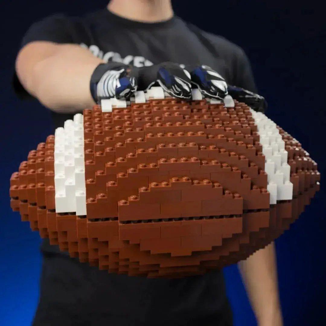  Life Size LEGO American Football Display for Man Cave -  ToylandEU™