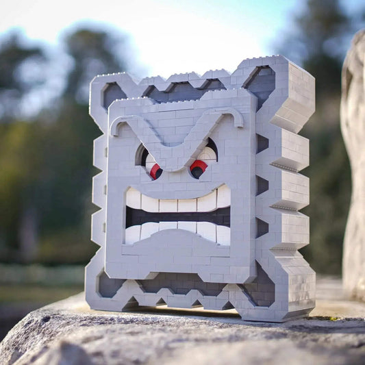 Huge Life Size Angry Block LEGO Sculpture For Display - ToylandEU