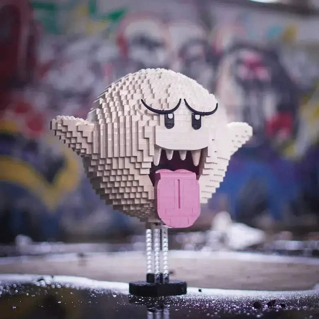 Life-Sized Angry Ghost - ToylandEU