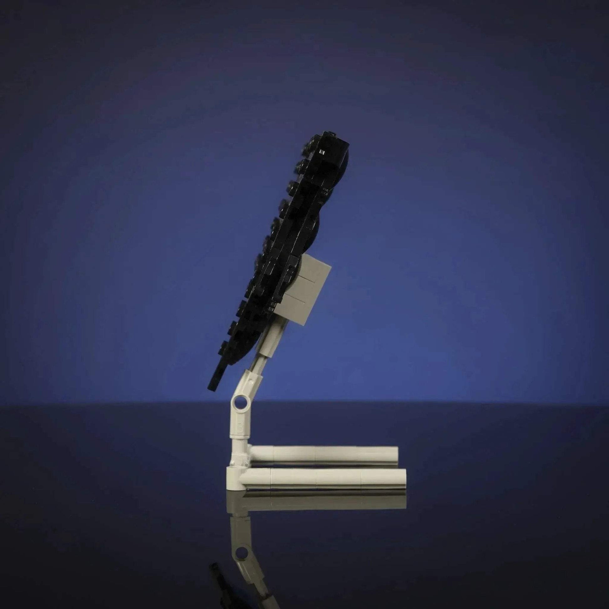 Life-Sized Bat-Weapons - ToylandEU
