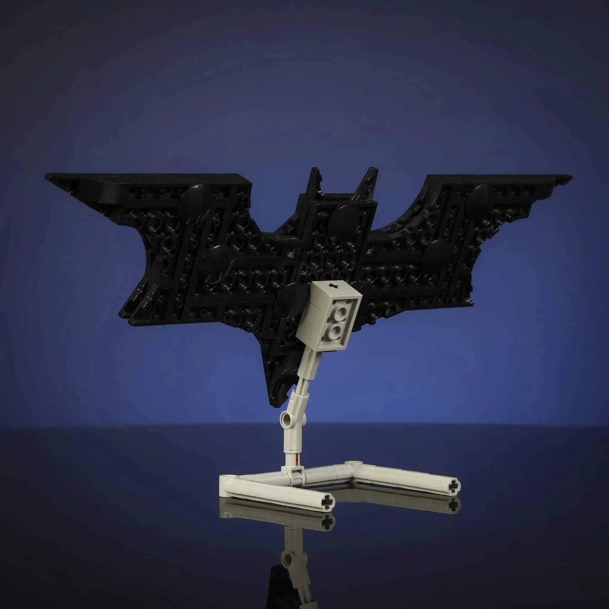 Life-Sized Bat-Weapons - ToylandEU