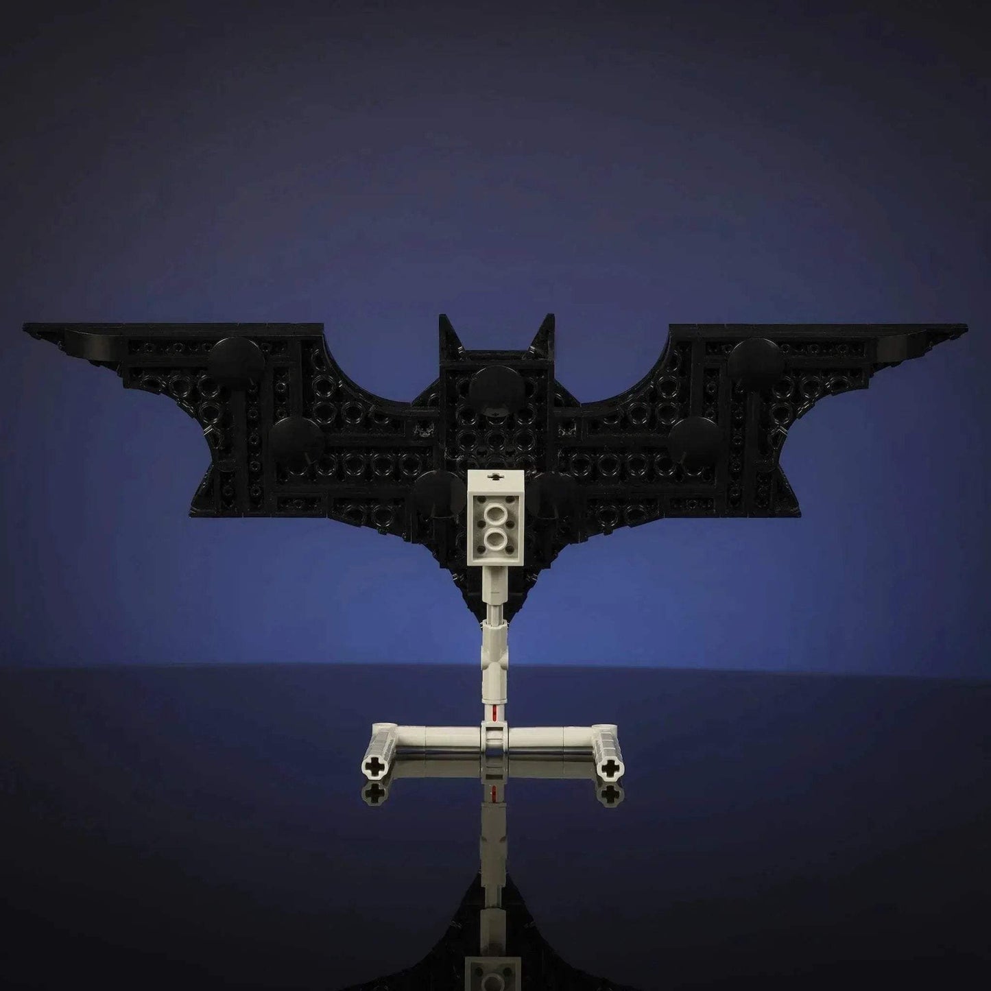 Life-Sized Bat-Weapons - ToylandEU