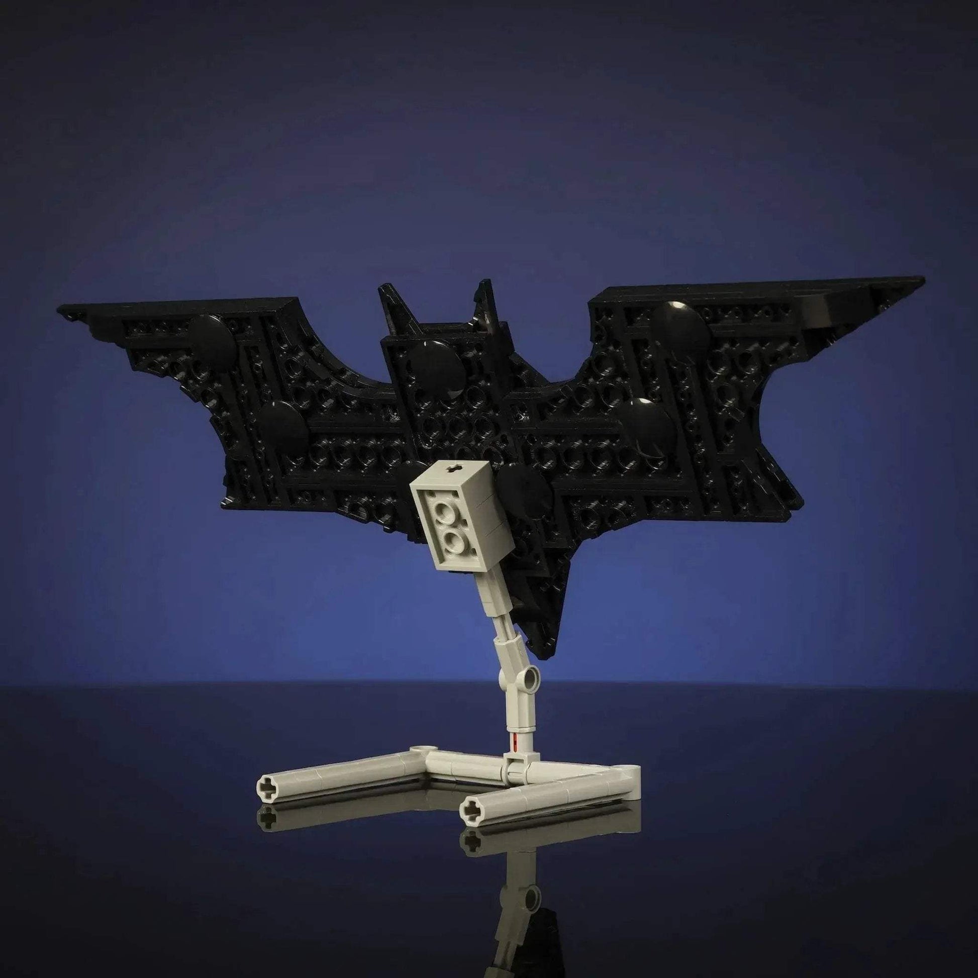 Life-Sized Bat-Weapons - ToylandEU