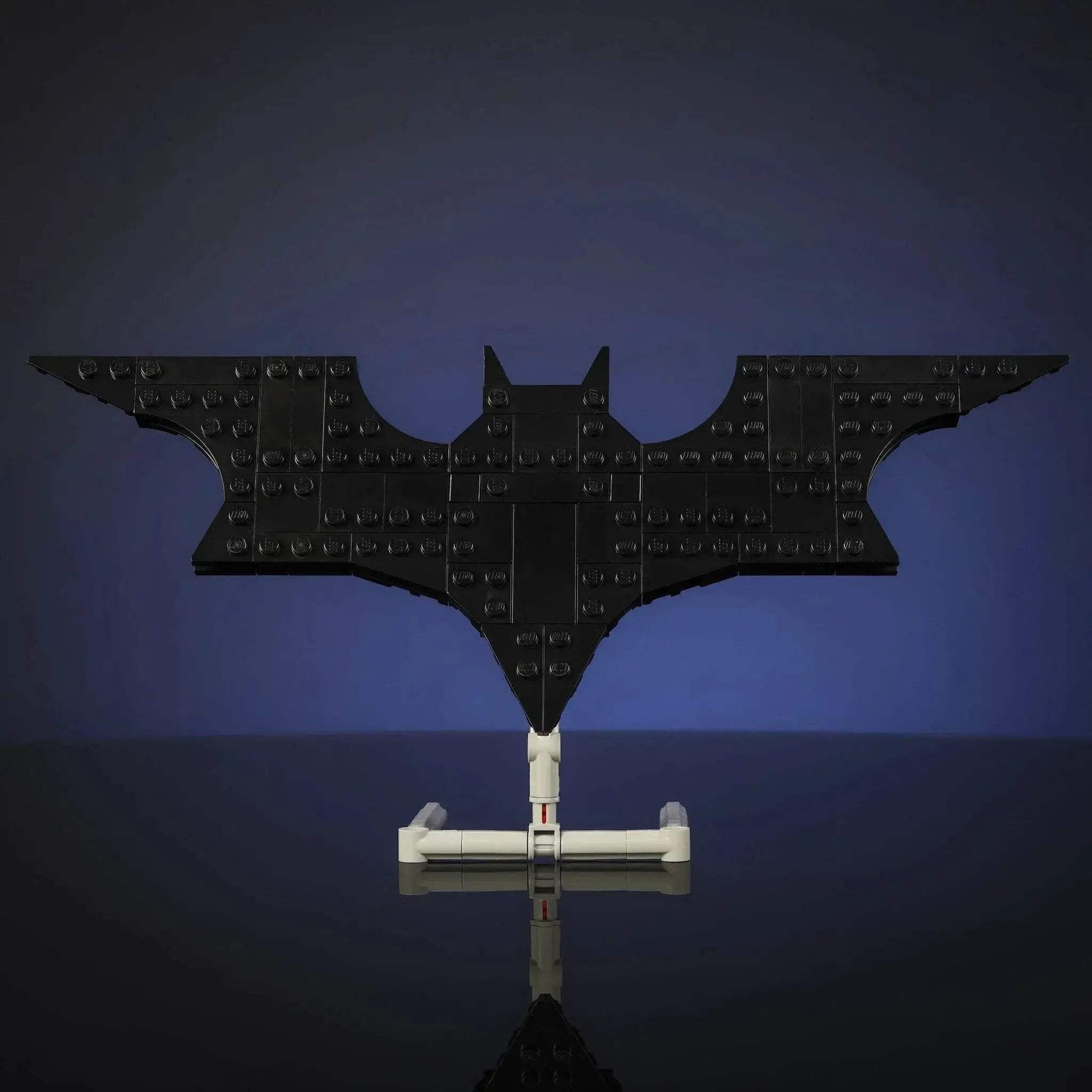 Life-Sized Bat-Weapons - ToylandEU