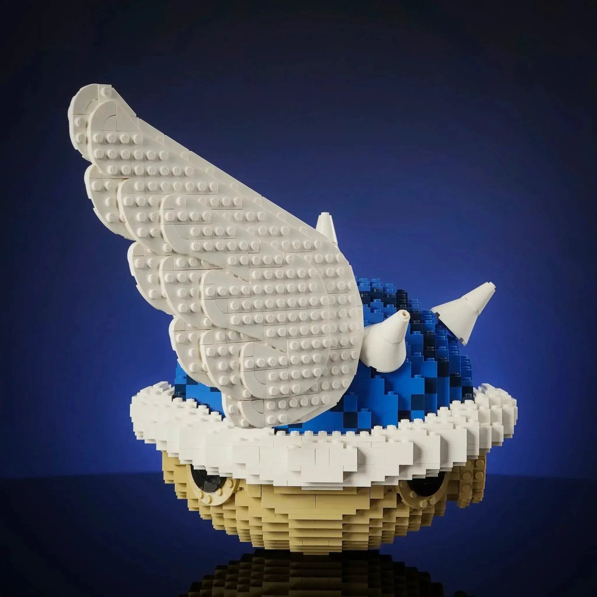 LEGO Blue Shell Life-Size Display For Collectors Worldwide - ToylandEU