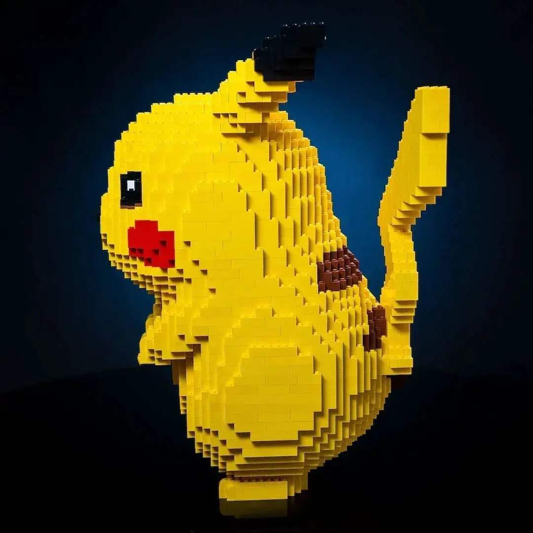 Life-Sized Electric Mouse - ToylandEU