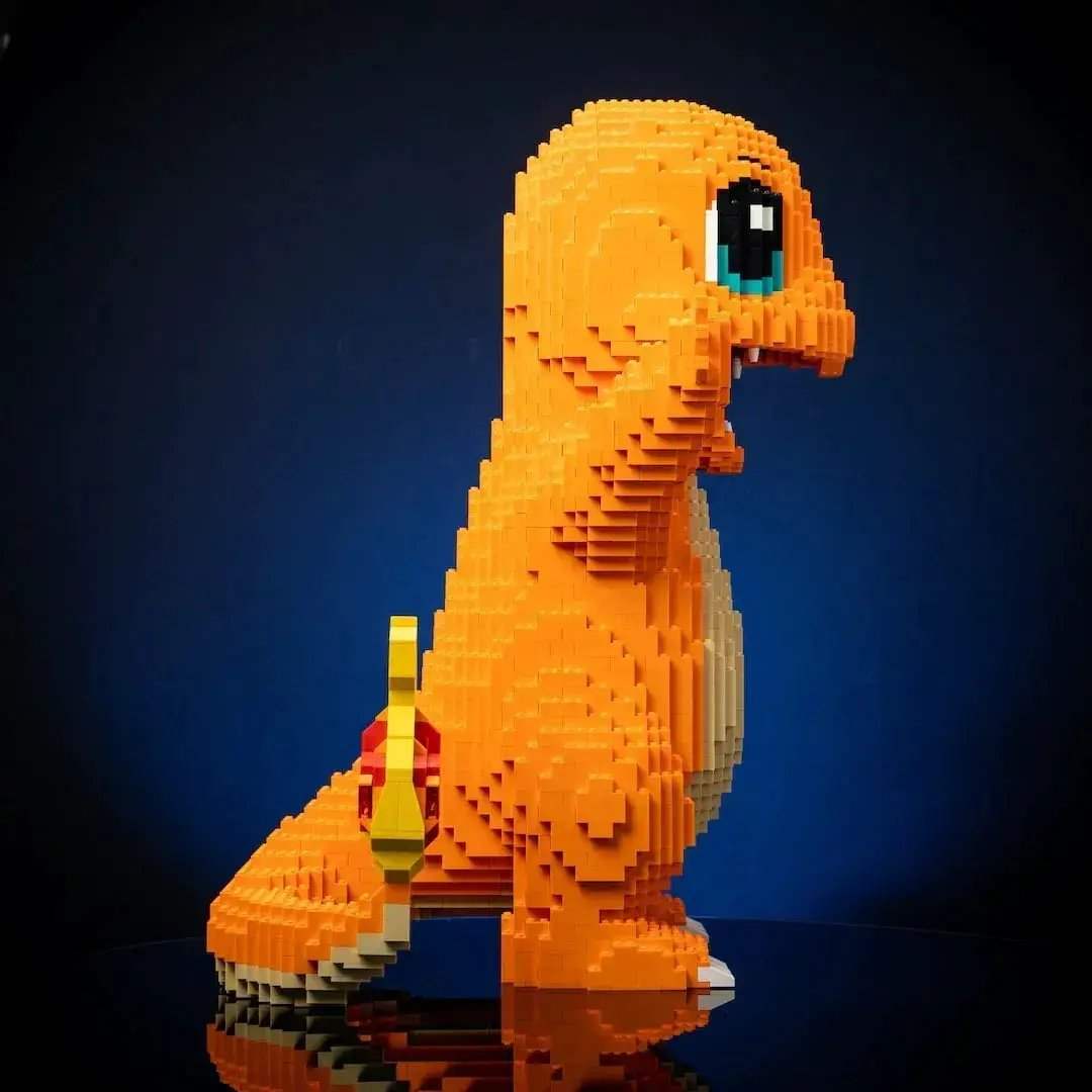 Life-Sized Fire Lizard - ToylandEU