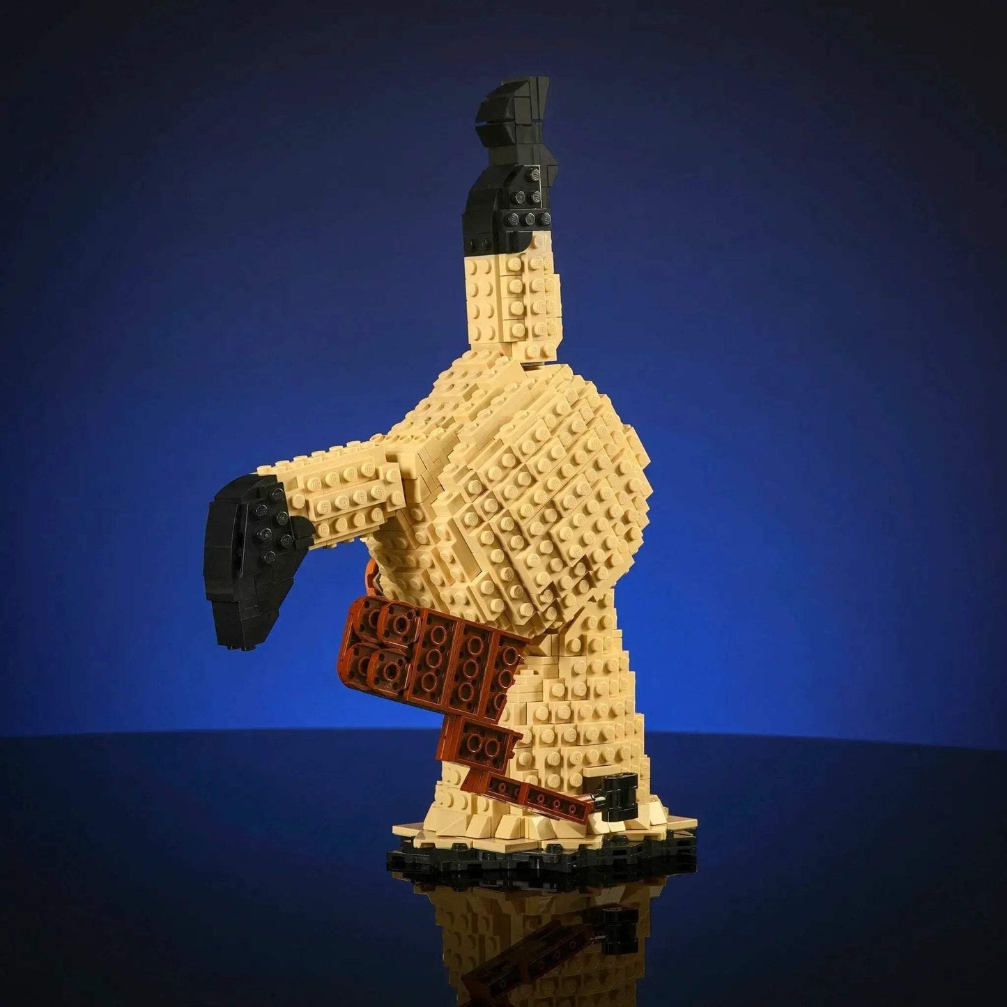 Life Size Ghostly Mimic LEGO Build With 800 Bricks - ToylandEU