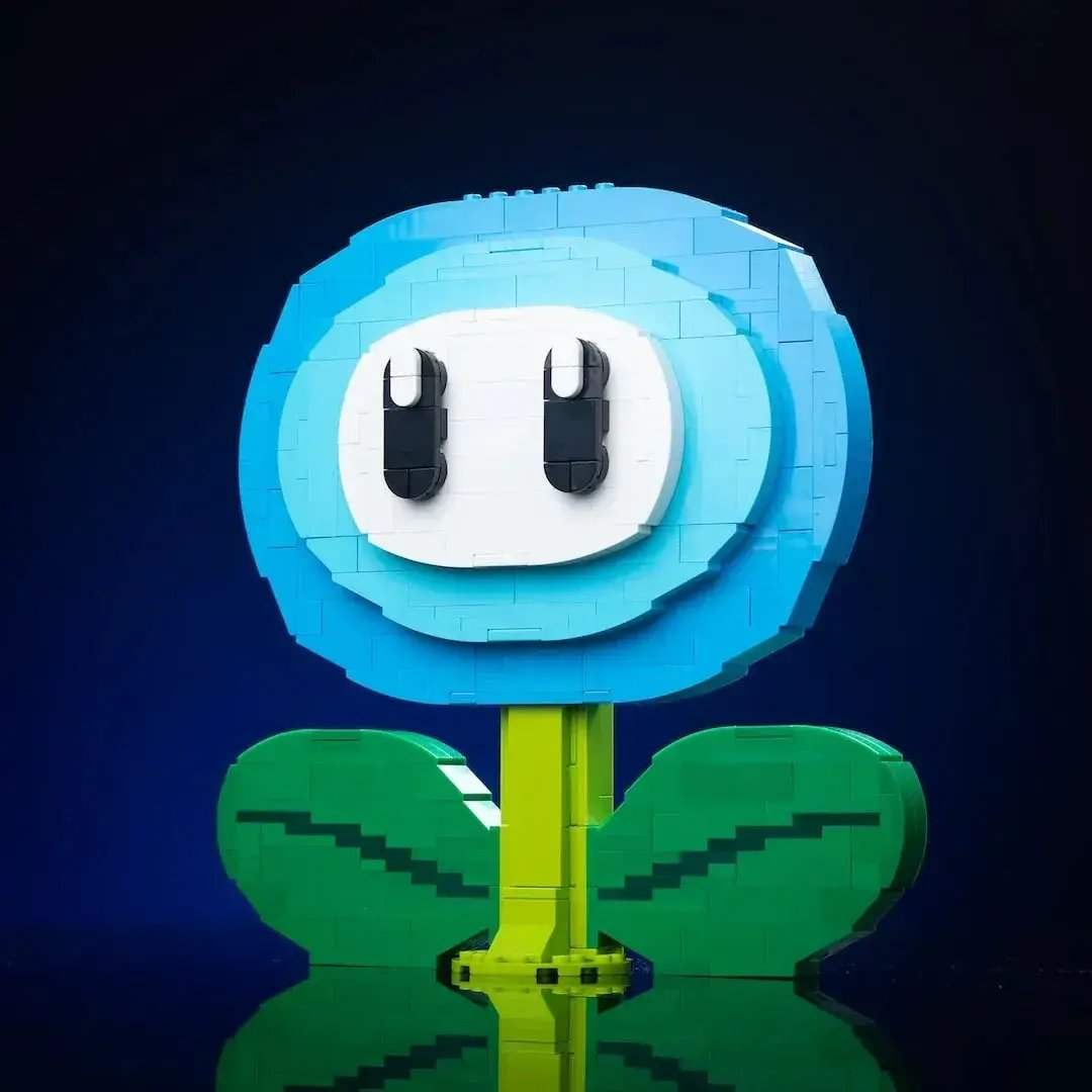 LEGO Ice Flower Life Size Display Model Shoots Ice - ToylandEU