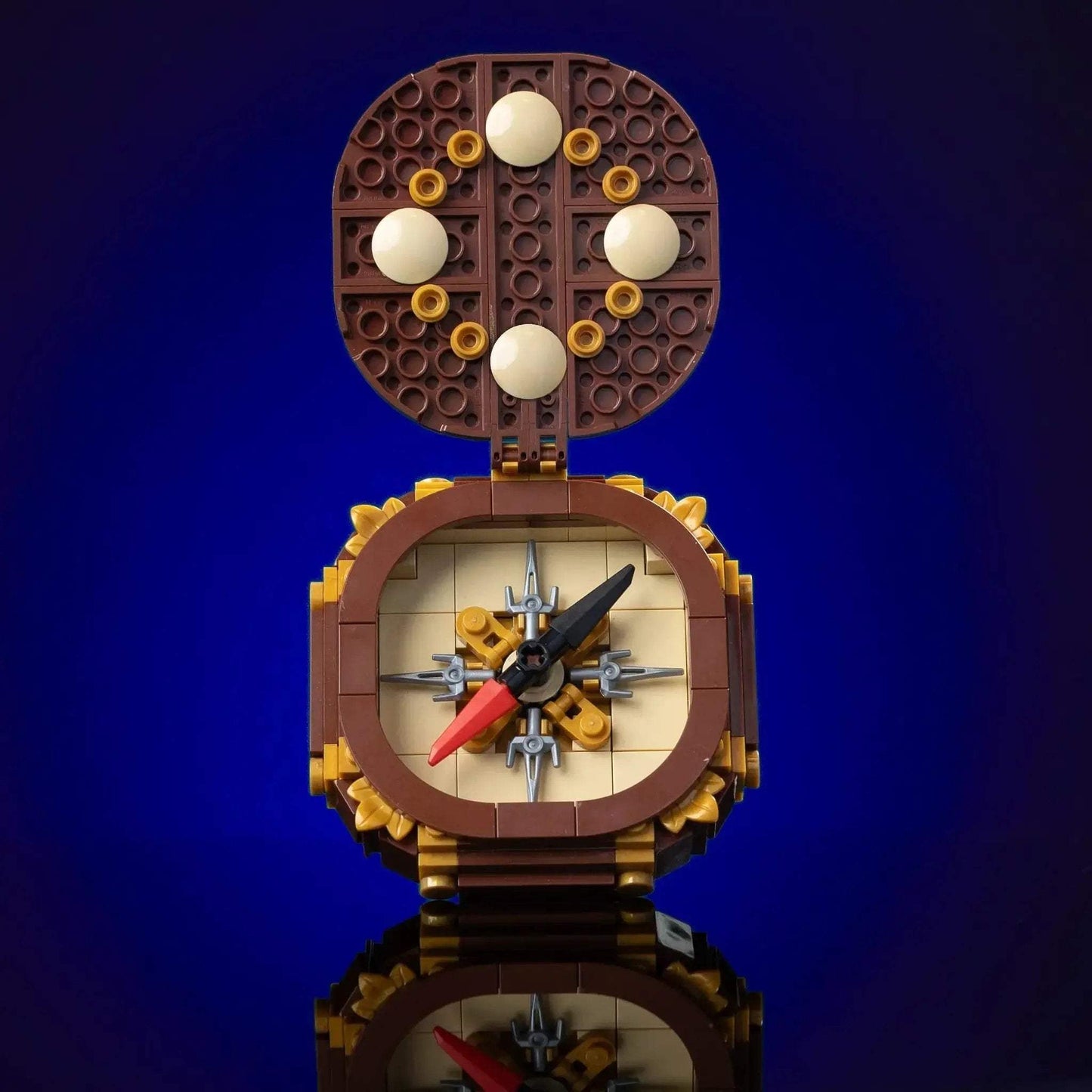 Life-Sized Pirate Compass - ToylandEU