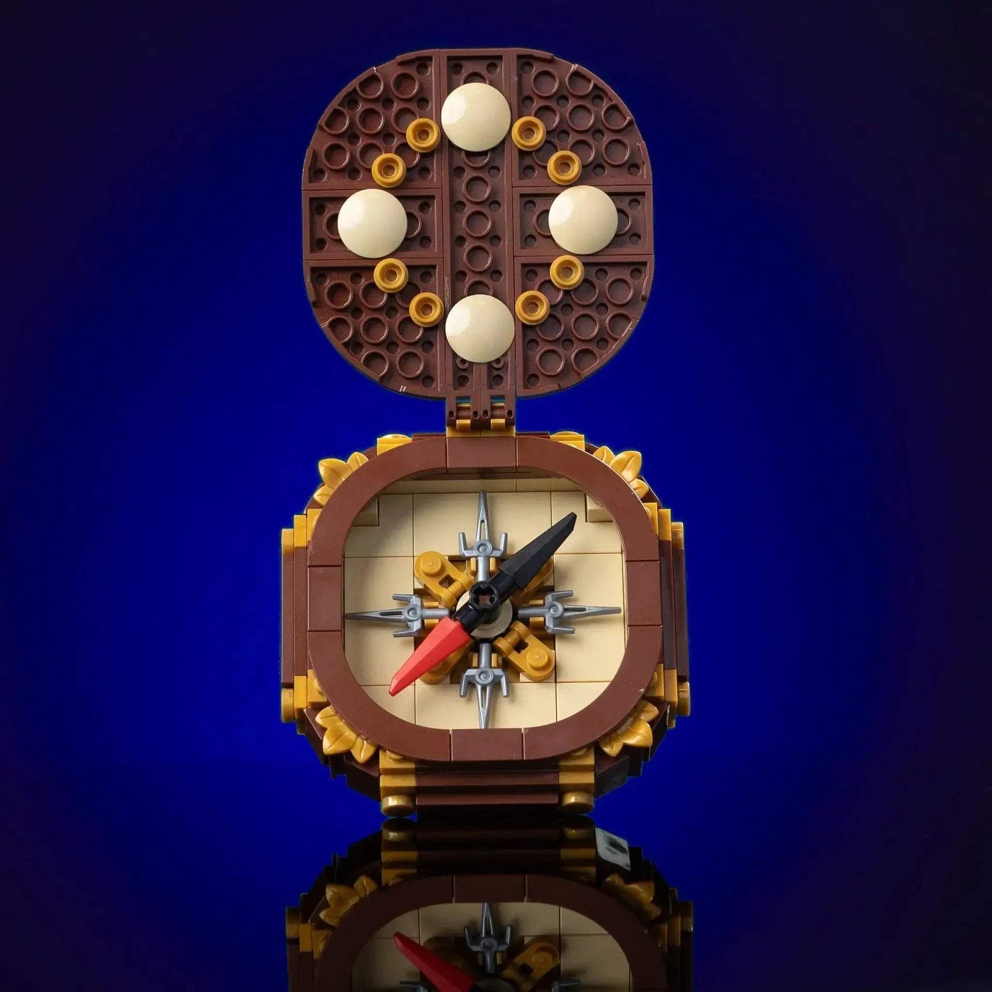 Life-Sized Pirate Compass - ToylandEU