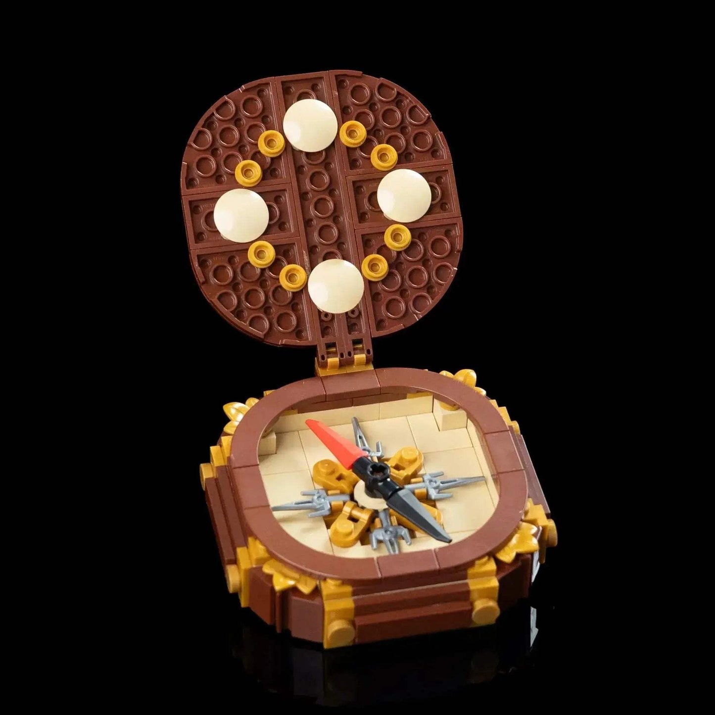 Life-Sized Pirate Compass - ToylandEU
