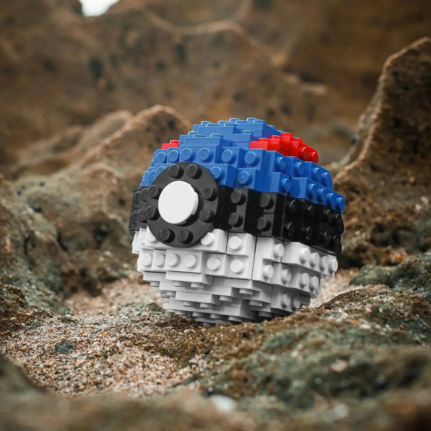 Life-Sized Pocket Spheres - ToylandEU