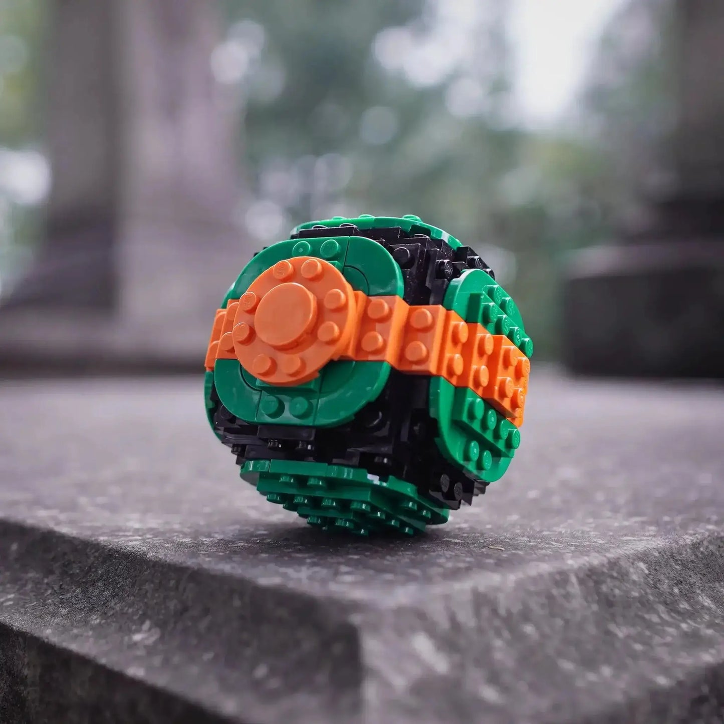 Life-Sized Pocket Spheres - ToylandEU