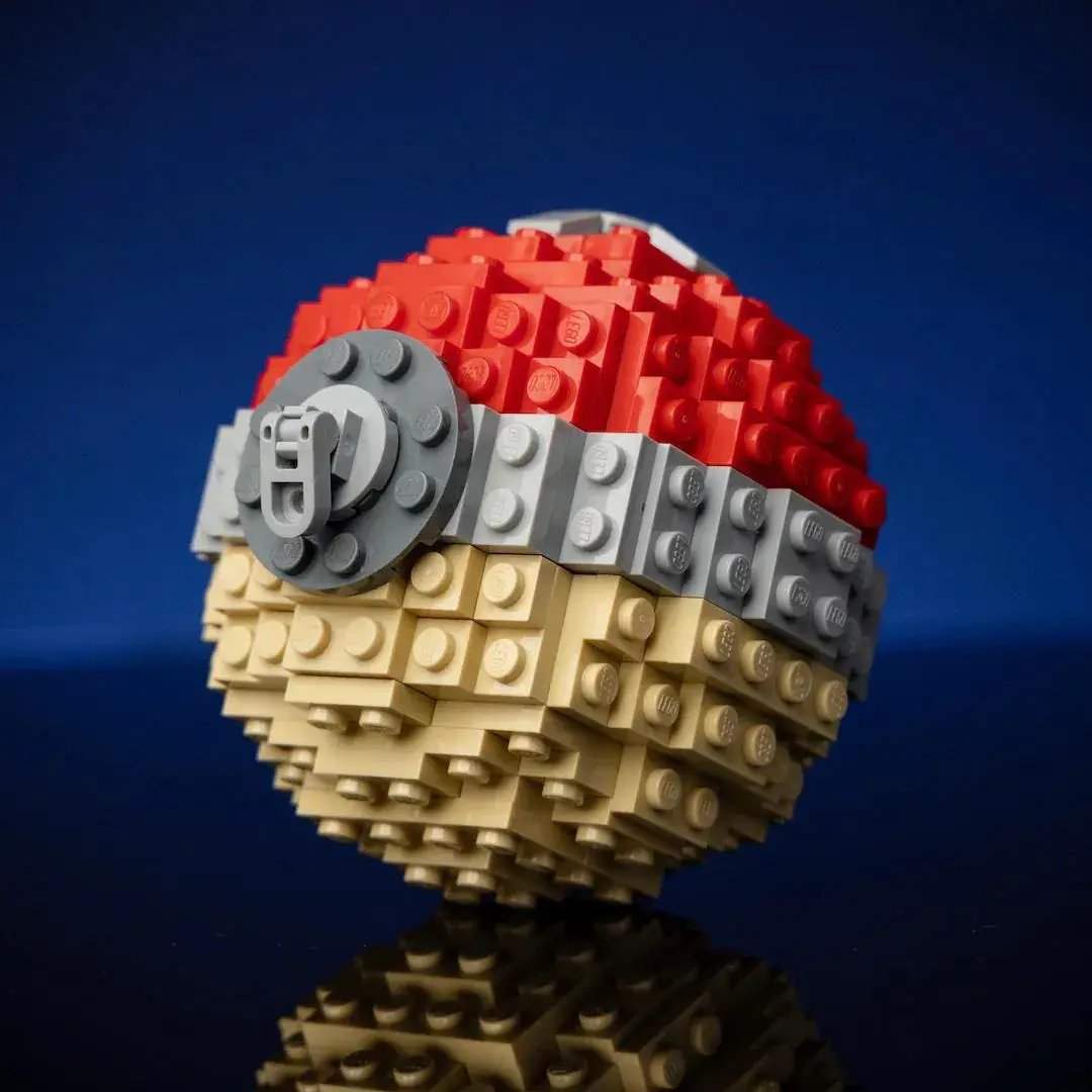 Life-Sized Pocket Spheres - ToylandEU