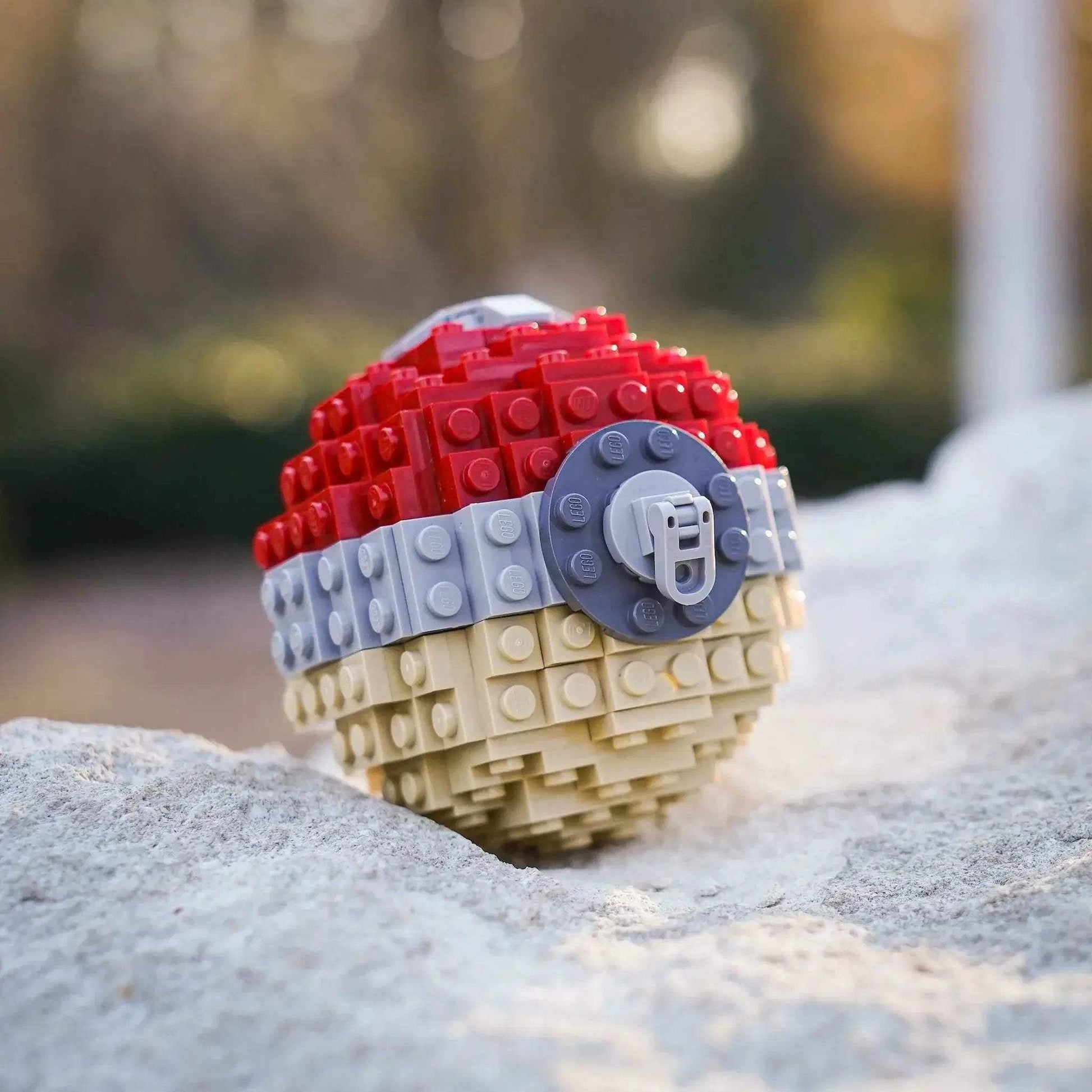 Life-Sized Pocket Spheres - ToylandEU