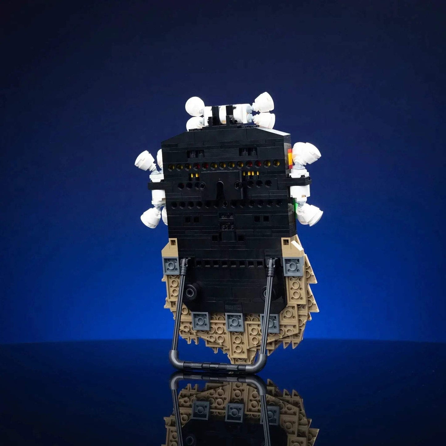 Life Size Uka Uka Mask Made With LEGO Bricks Displayable - ToylandEU