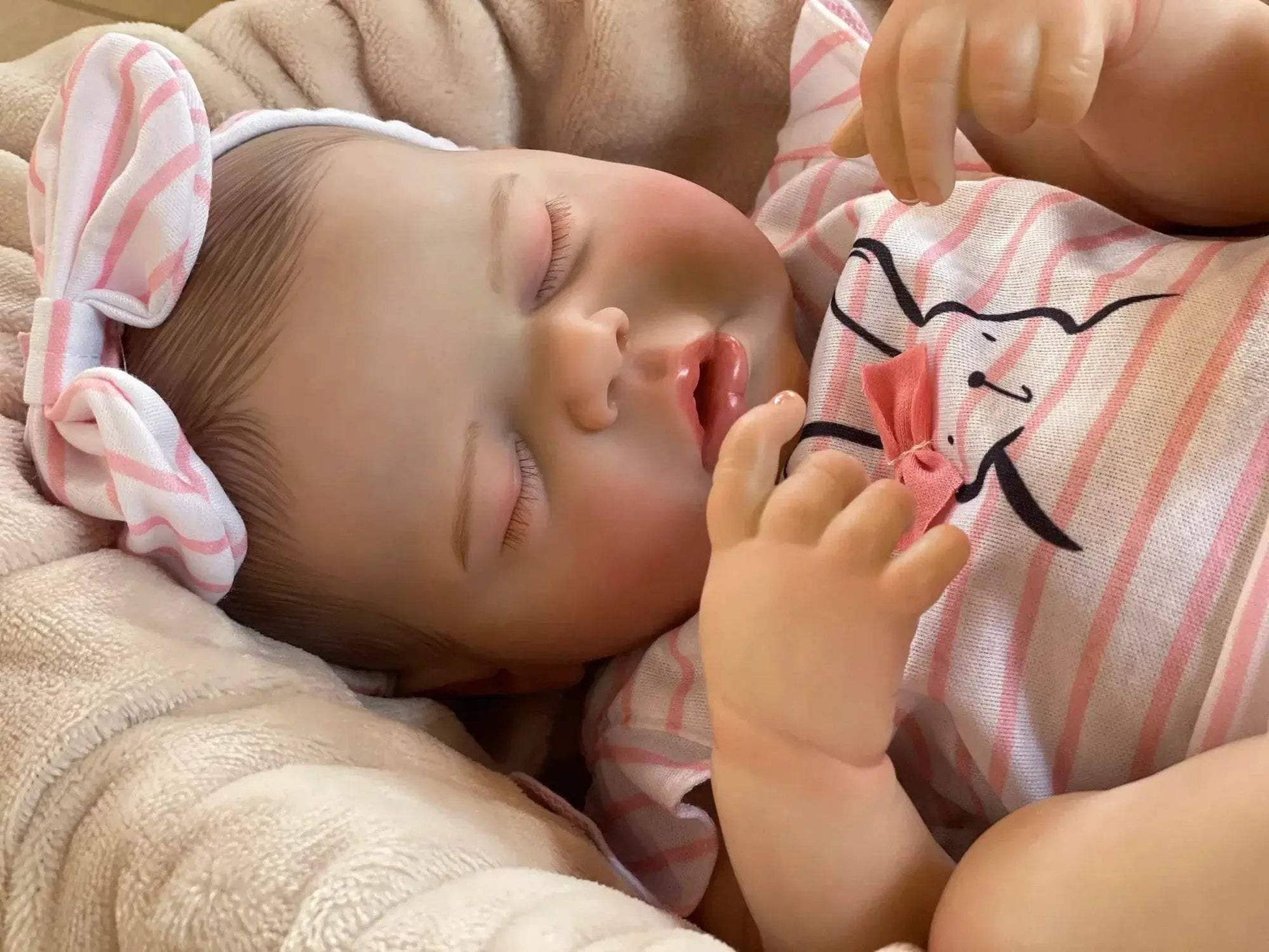 Lifelike 50cm Sleeping Reborn Doll With Painted Hair Waterproof Body - ToylandEU