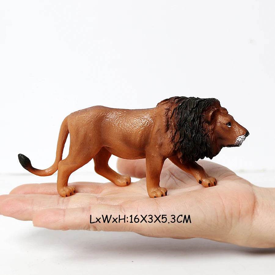 Lifelike Lion Figurine Simulated Plastic Educational Use - ToylandEU