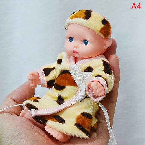 Lifelike Reborn Dolls in Silicone - Ideal Gift for Enthusiastic Collectors - ToylandEU