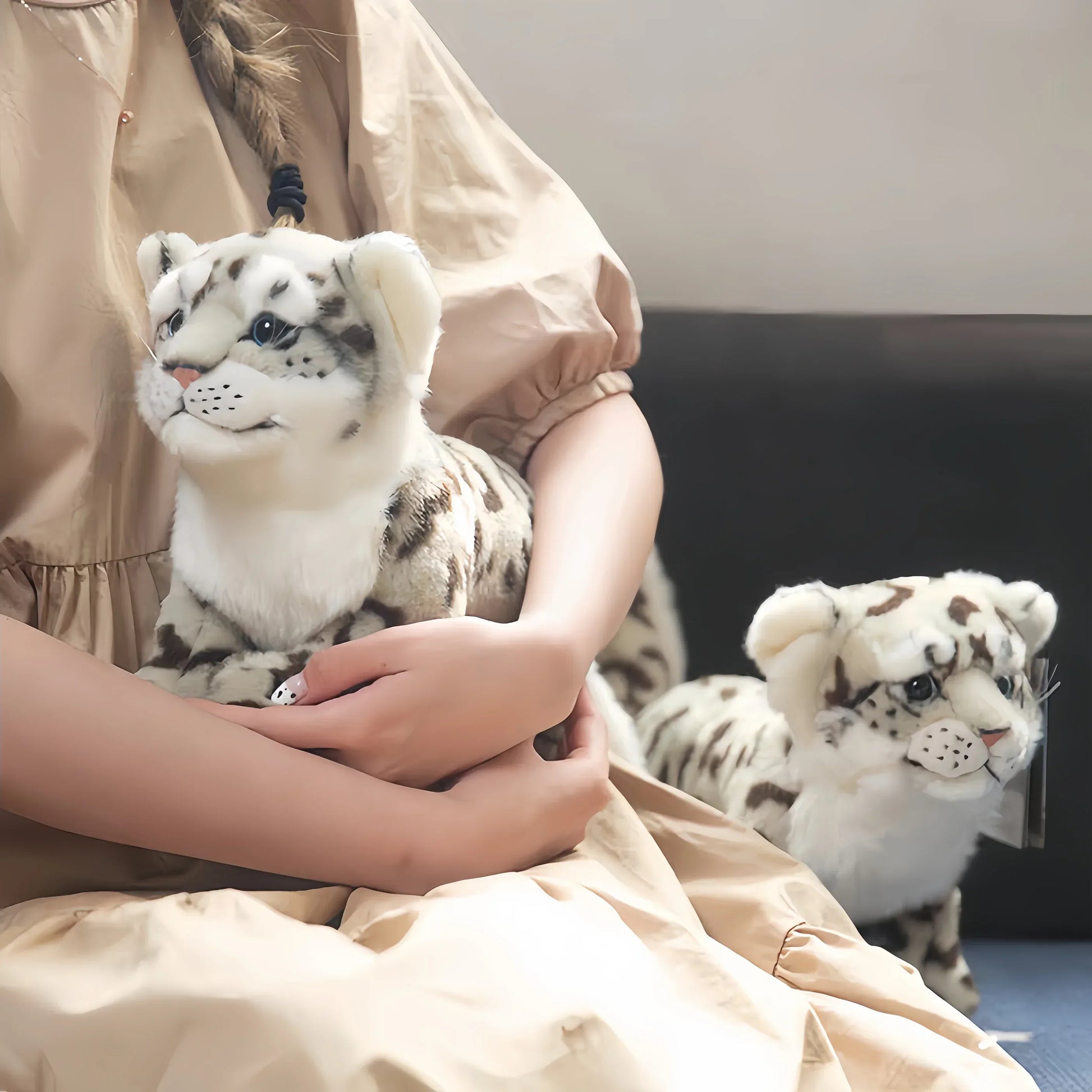 Lifelike Snow Leopard Plush Toy For Kids Soft Flannel Comfort - ToylandEU