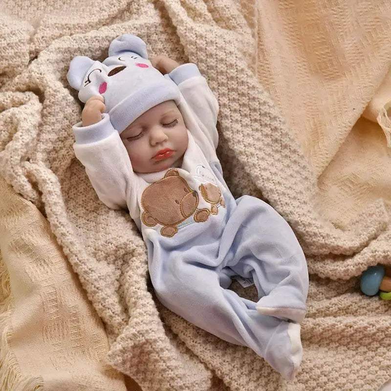  Lifelike Vinyl Reborn Baby Doll 40cm Doll Toyland EU -  ToylandEU™