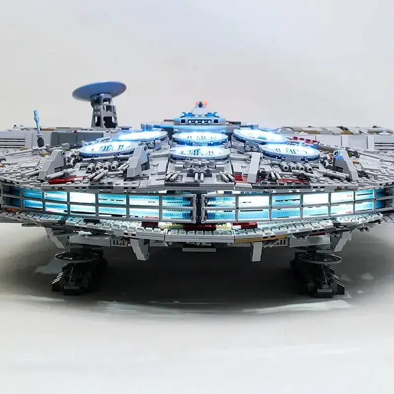 LEGO Star Wars™ Millennium Falcon™ #75192 Light Kit - ToylandEU