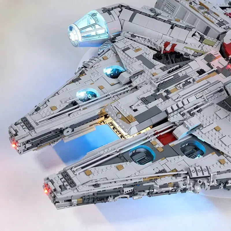 LEGO Star Wars™ Millennium Falcon™ #75192 Light Kit - ToylandEU