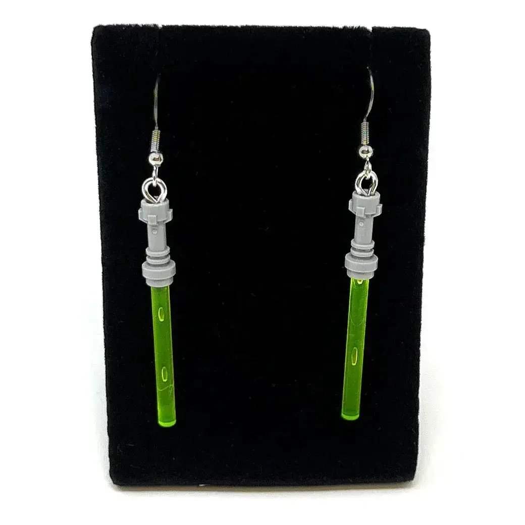 Lightsaber Earrings Crafted From Authentic LEGO Bricks - ToylandEU