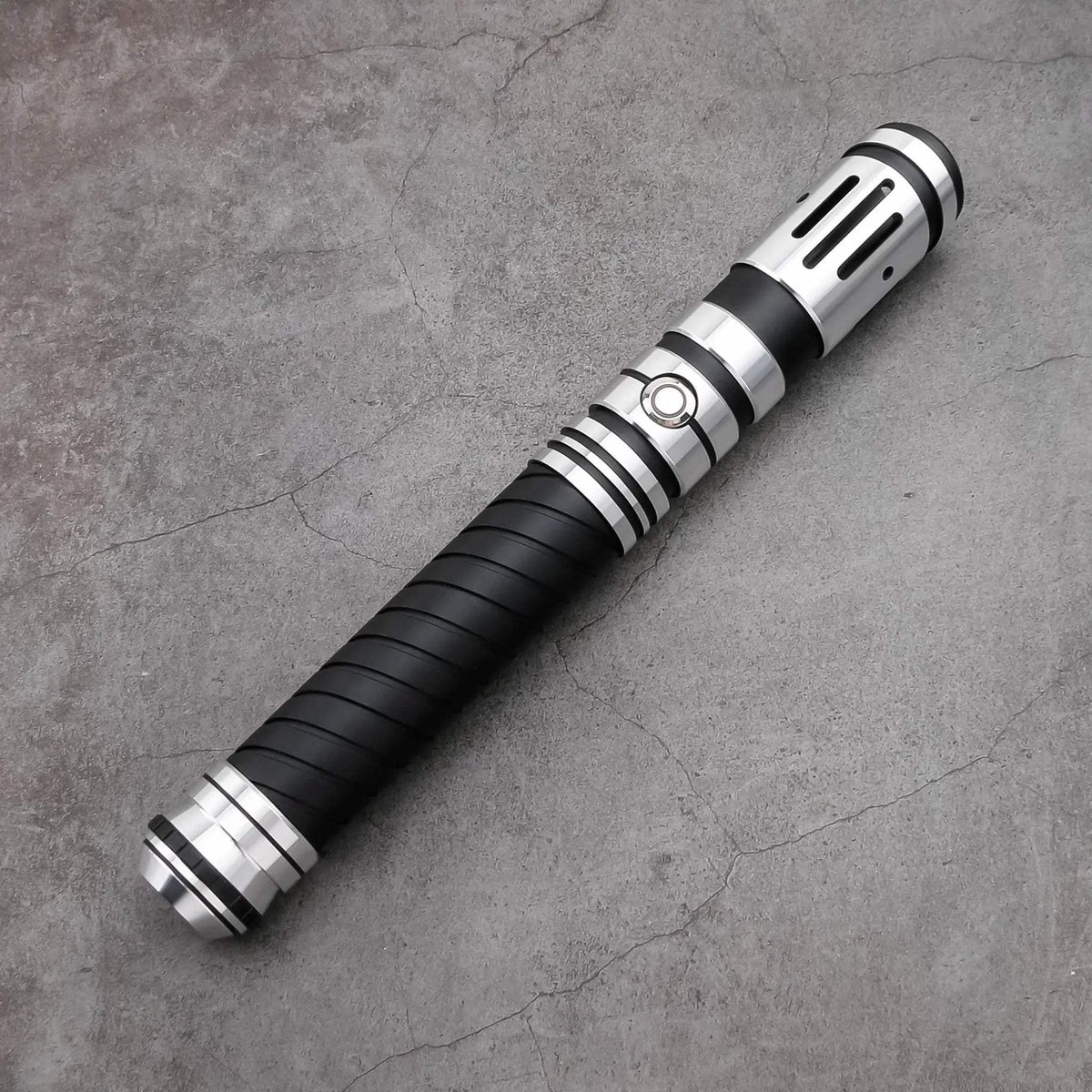  TXQ Smooth Swing SNV4 PRO Lightsaber Metal Hilt 12 Colors -  ToylandEU™