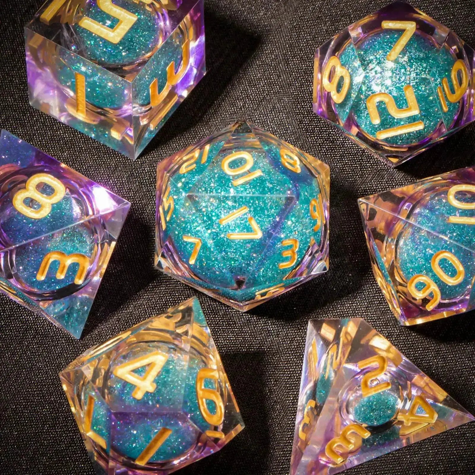 Liquid Resin Dice Set With Sharp Edges For RPG Play - ToylandEU