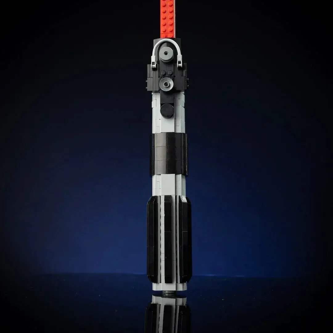 Vader Life Size Star Wars Lightsaber Replica Brick Built - ToylandEU