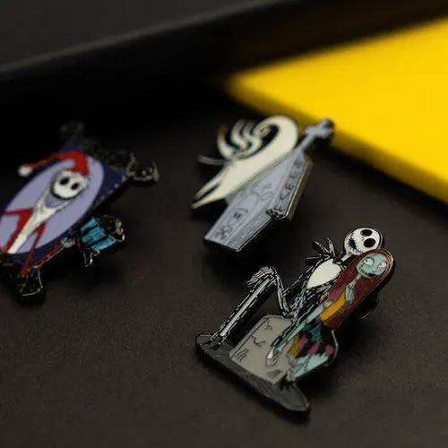 Loungefly Nightmare Before Christmas 3 Piece Pin Set Exclusive - ToylandEU