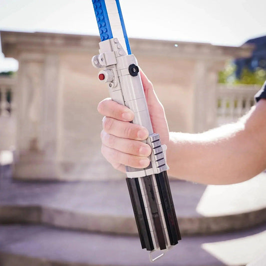  Luke Episode IV Life Size Lightsaber Replica Bricks -  ToylandEU™