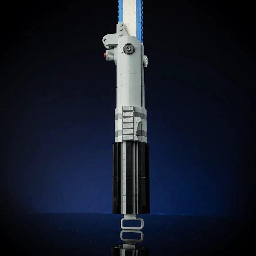  Luke Episode IV Life Size Lightsaber Replica Bricks -  ToylandEU™