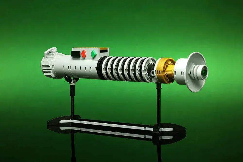 LEGO Luke Skywalker ROTJ Lightsaber With Stand Life Size - ToylandEU