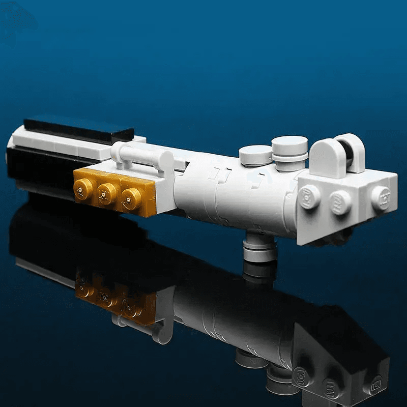 Luke's Blue Lightsaber Building Kit made using LEGO parts - B3 Customs - ToylandEU