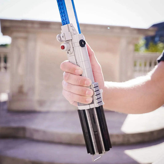  Luke Episode IV Life Size Lightsaber Replica Bricks -  ToylandEU™