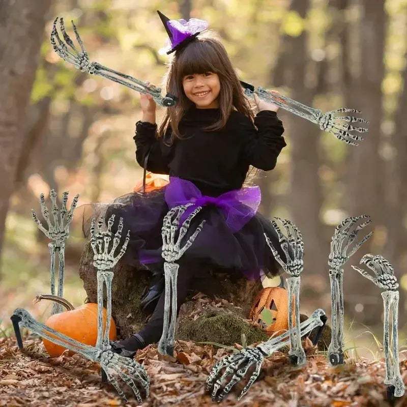 Luminous Halloween Skeleton Hand Prop For Outdoor Decor - ToylandEU